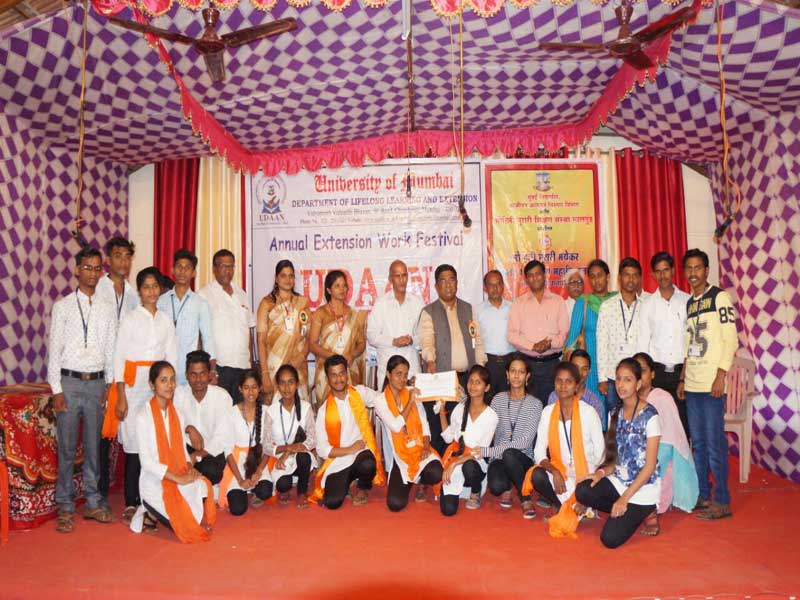 <span  class="uc_style_uc_tiles_grid_image_elementor_uc_items_attribute_title" style="color:#ffffff;">udaan_2017_18_10</span>