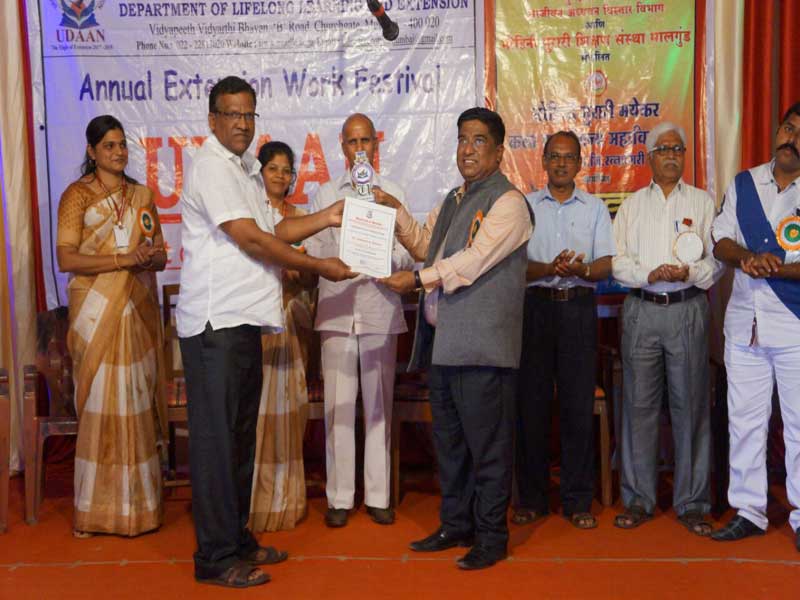 <span  class="uc_style_uc_tiles_grid_image_elementor_uc_items_attribute_title" style="color:#ffffff;">udaan_2017_18_12</span>